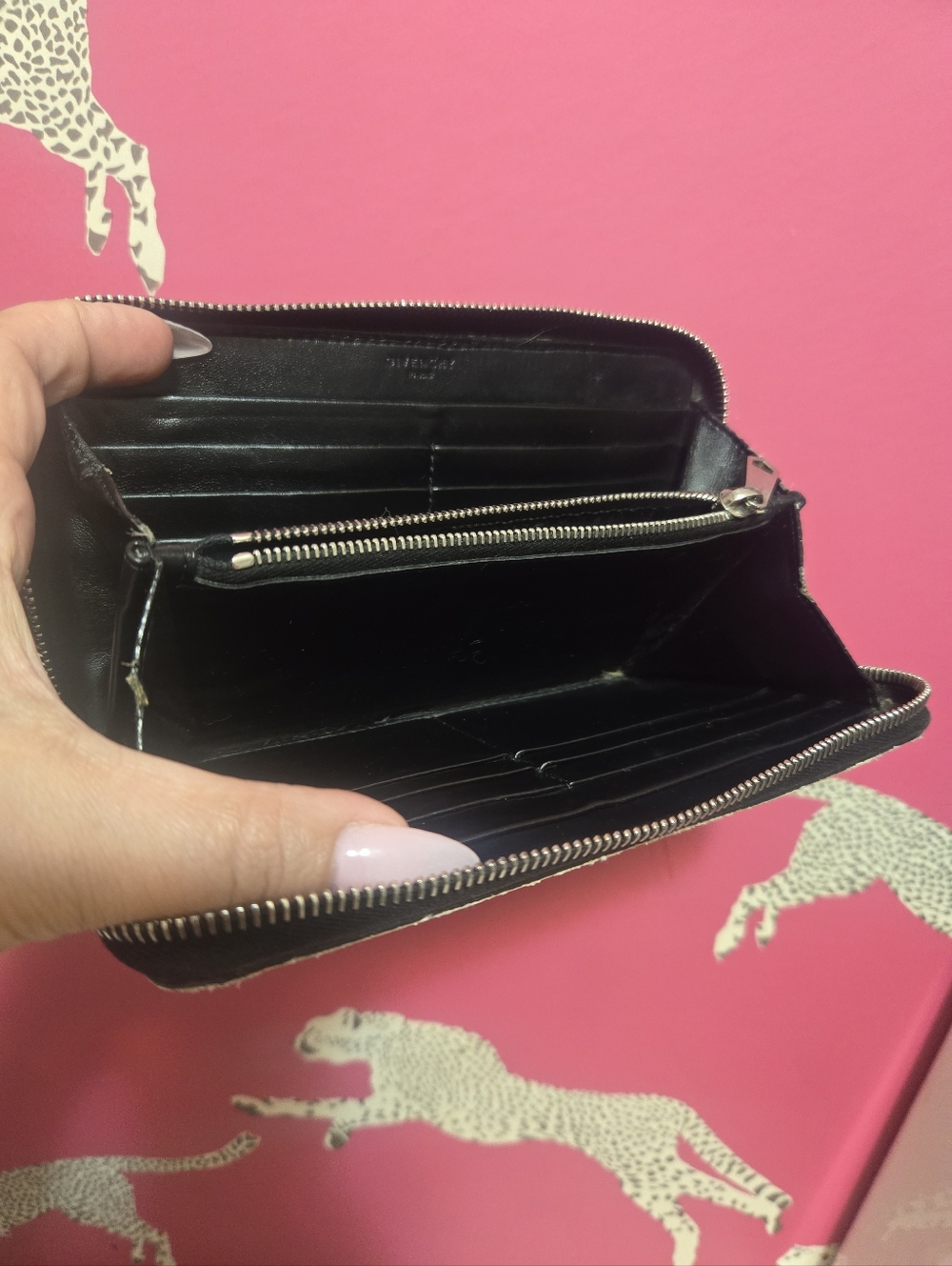 GUC Givenchy Leopard Print Long Continental Leather Zip-Around Wallet - Picture 7 of 16